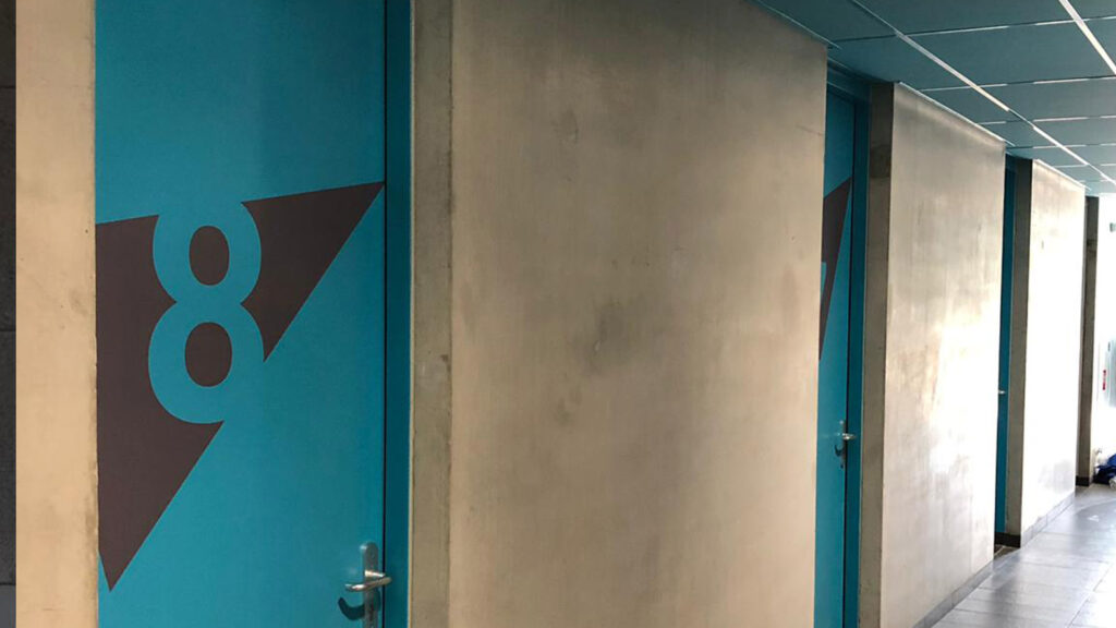 Deurbelettering_-_Sportcentrum_de_Rolpeal