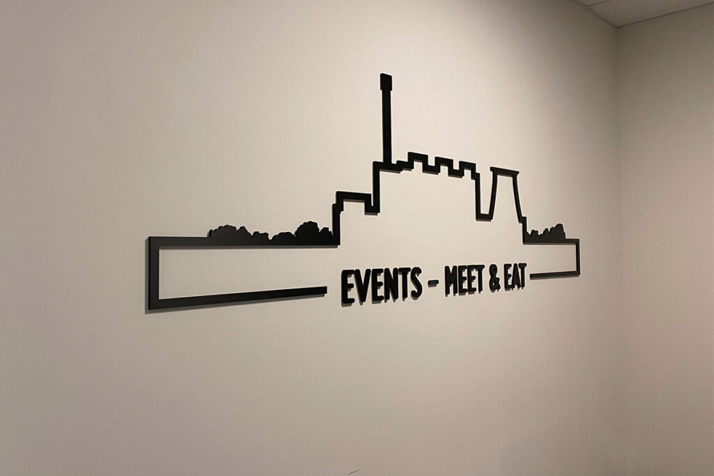 Naamloos-2_0000_WhatsApp_Image_2021-11-12_at_6.22.54_PM